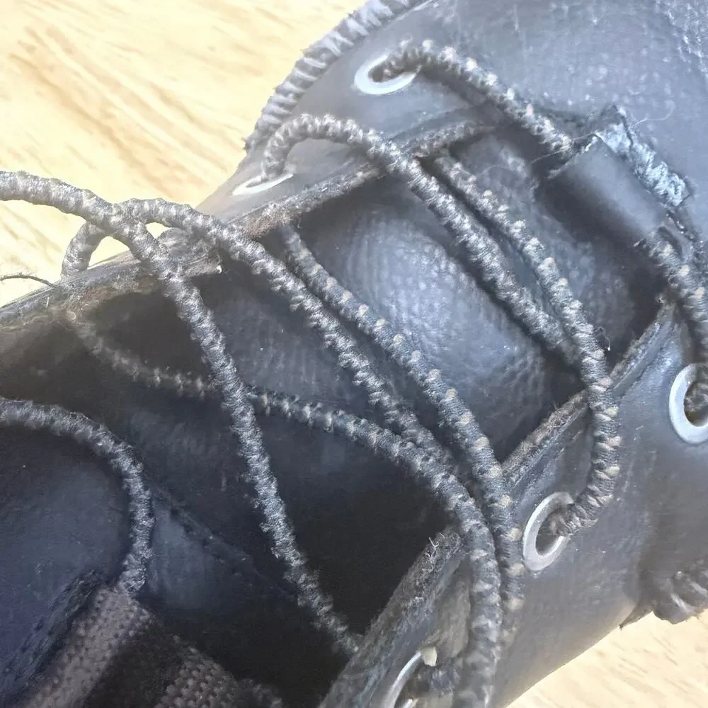 Hey Dude Bradley Boot Youth Size 6 Black Comfortable Lace Up